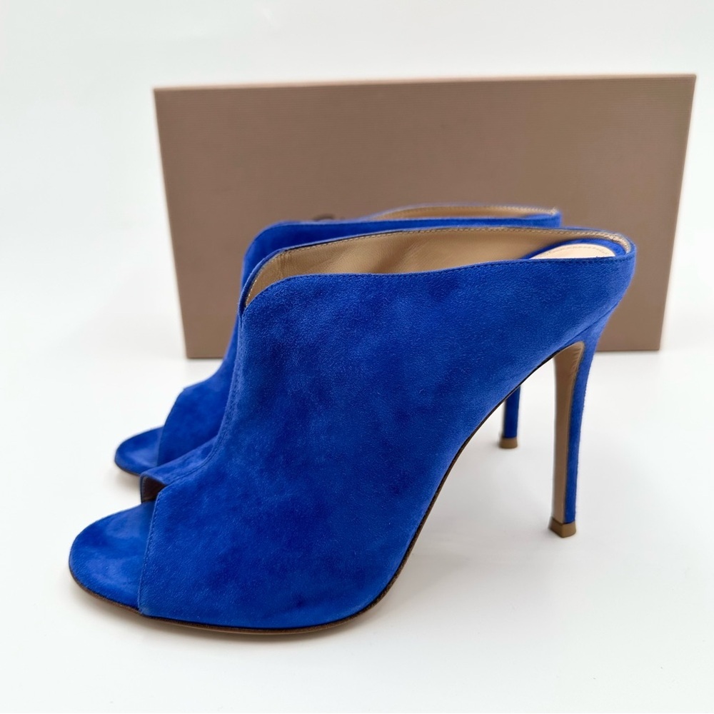 Gianvito Rossi Blue Suede Peep Toe Mules - Picture 3 of 13